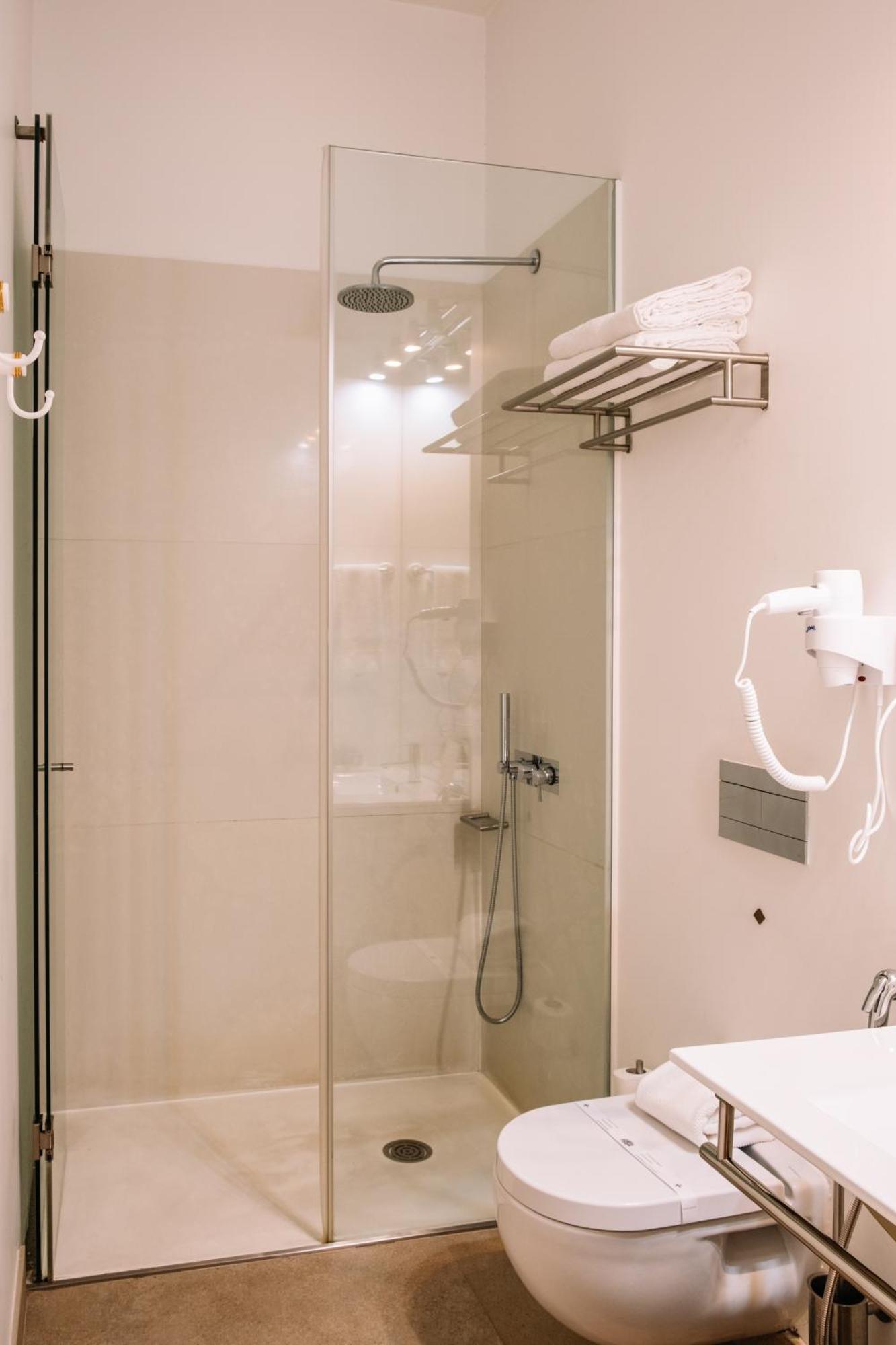 Emaj Boutique Hotel Guimarães Zimmer foto